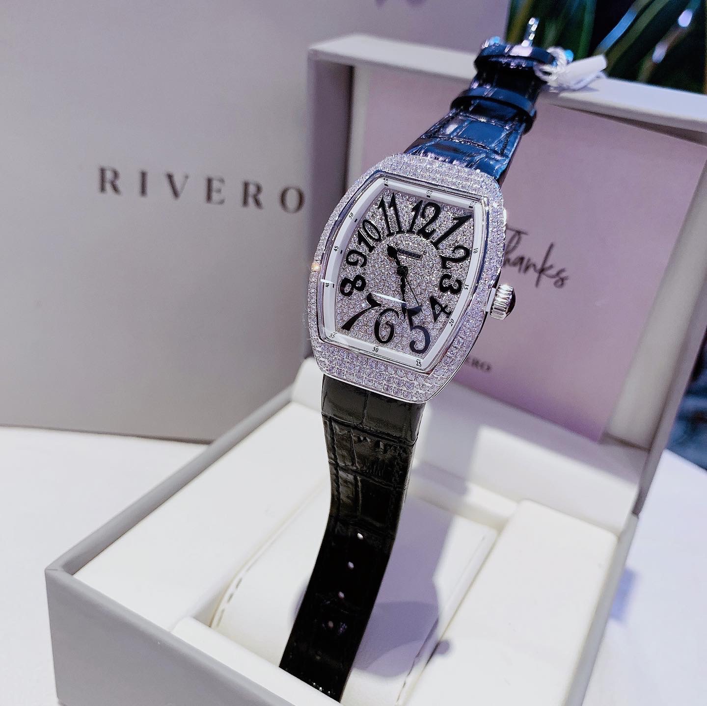 Đồng hồ RIVERO. R9006