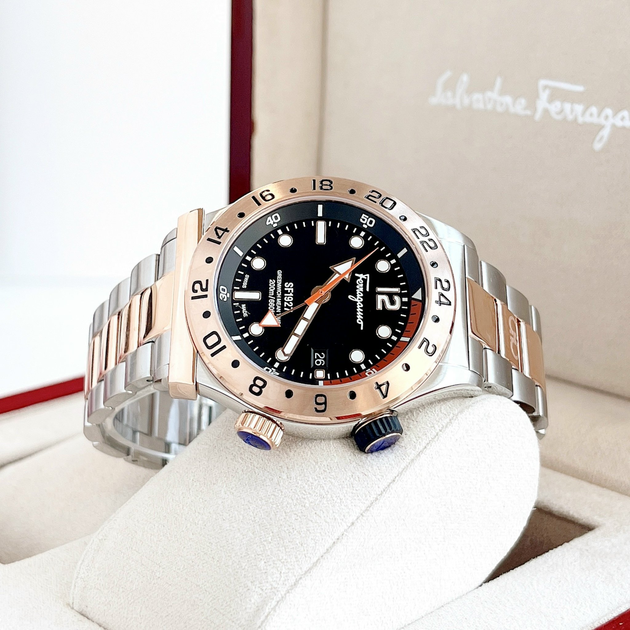 Đồng hồ Salvatore Ferragamo 1927
